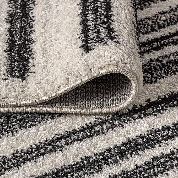 JONATHAN Y Khalil Modern Berber Stripe Cream/Black 4x4 Square Indoor Area Rug, Contemporary, Bohemian, Easy-Cleaning for Living Room, Bedroom, Kitchen, Pet Friendly, Non-Shedding (MOH207A-4SQ)