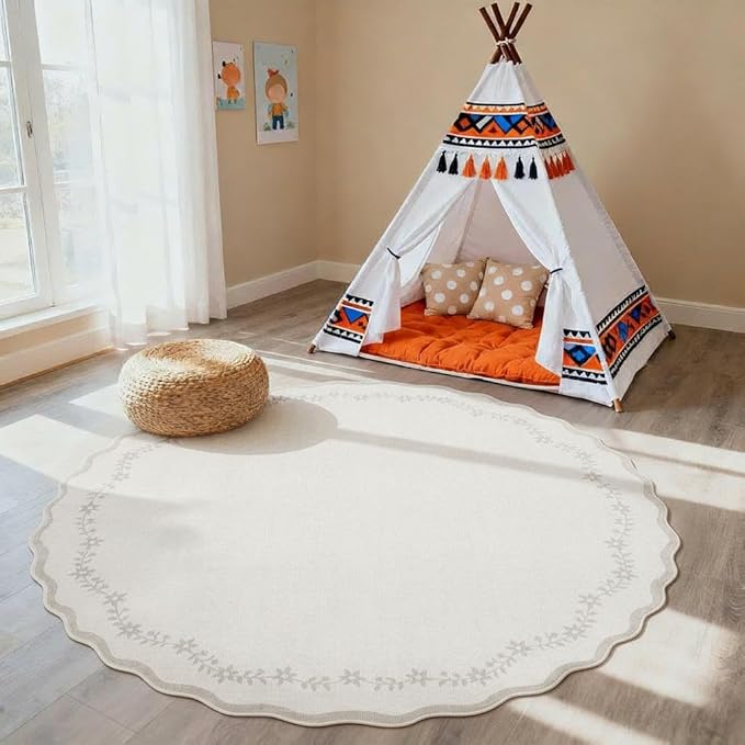 GarveeHome Round Area Rugs 4ft for Kids Room, Solid Beige Scalloped Washable Circle Rug Soft Non Slip Floral Print Floor Mat Carpet Indoor Thin Tent Rug for Bedroom Dining Room Playroom Nursery