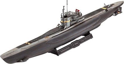 Revell RV05154 05154 5154 German Submarine Type VII C/41 1: 350 Plastic Model Kit, Various