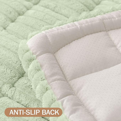 Smiry Couch Cover for Dogs Washable, Non Slip Fuzzy Pet Couch Covers for 3 Cushion Sofa Pet Friendly, Thick Soft Sofa Slipcovers Cushion Protector (Green, 27.6" x 82.7")