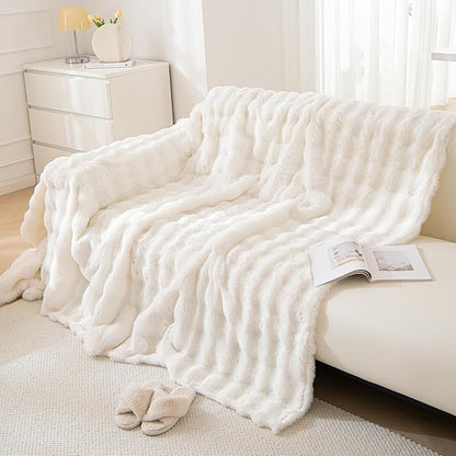 VM VOUGEMARKET Thick Faux Rabbit Fur Couch Cover 1-Piece Warm Soft Cozy Sofa Covers,Fluffy Plush Sofa Slipcover Furniture Protector for Bed Couch (White,71" x 118")
