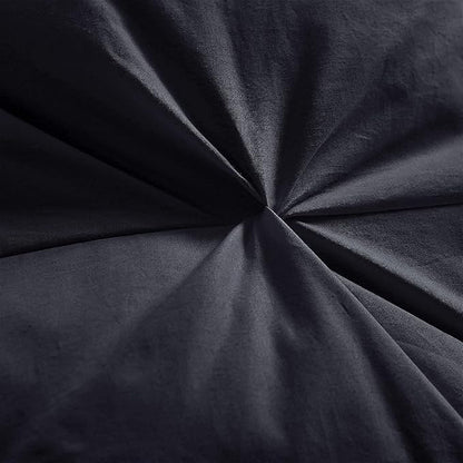 Luxurious Goose Down Feather Fiber Comforter, Exquisite Pinch Pleat Design, Black 108 x 98 , 100% Egyptian Cotton, 75 oz Fill Weight, Black,Oversize Cal King