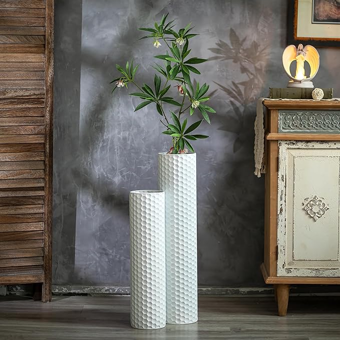 Sziqiqi White Tall Vases for Floor: 27.6/21.7in Metal Cylinder Handmade Flower Holder Extra Large Decorative Vase Set of 2 Modern Honeycomb Texture Big Standing Vase for Living Room Home Corner