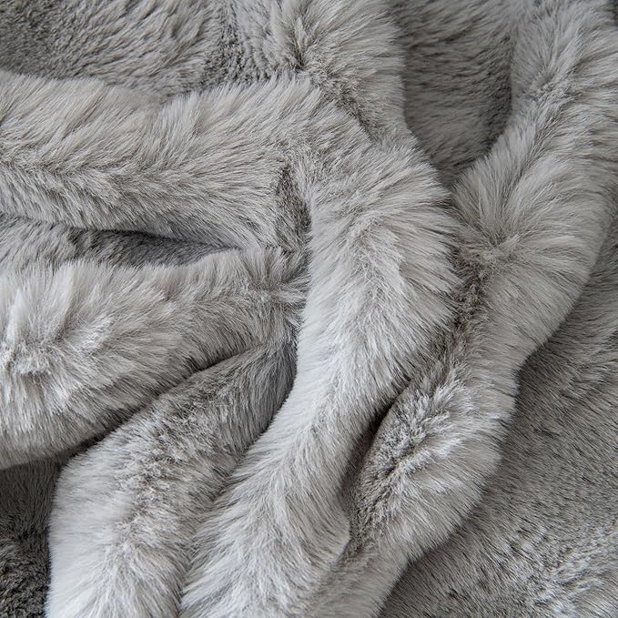 VM VOUGEMARKET Grey Couch Cover 1-Piece Universal Thick Faux Rabbit Fur Sofa Throw Cover Warm Soft Smooth Loveseat Cover Furniture Cover,Fluffy Plush Throw Blanket- Grey,71" x 118"