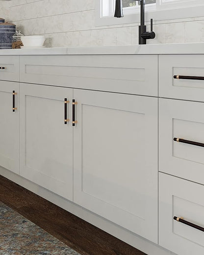 Design House Brookings Shaker Unassembled Wall Kitchen Cabinet W3324, 33 W x 12 D x 24 H, Painted White with Sherwin Williams®, Solid Wood – Design House, 561605