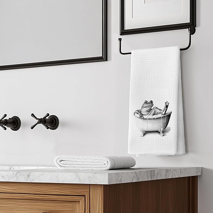 Funny Bathroom Hand Towels，Frog Gifts for Women,Frog Bathroom Decor,16x24 inch