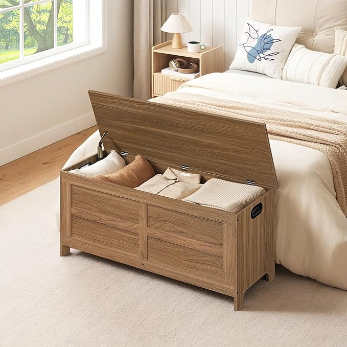 Storage Chest, 39.4” Large Toy Chest, Entryway Storage Trunk, Storage Bench with Safety Hinge, Entrance Bench for Living Room, Entrance, Bedroom, Honey Brown SCOR48301